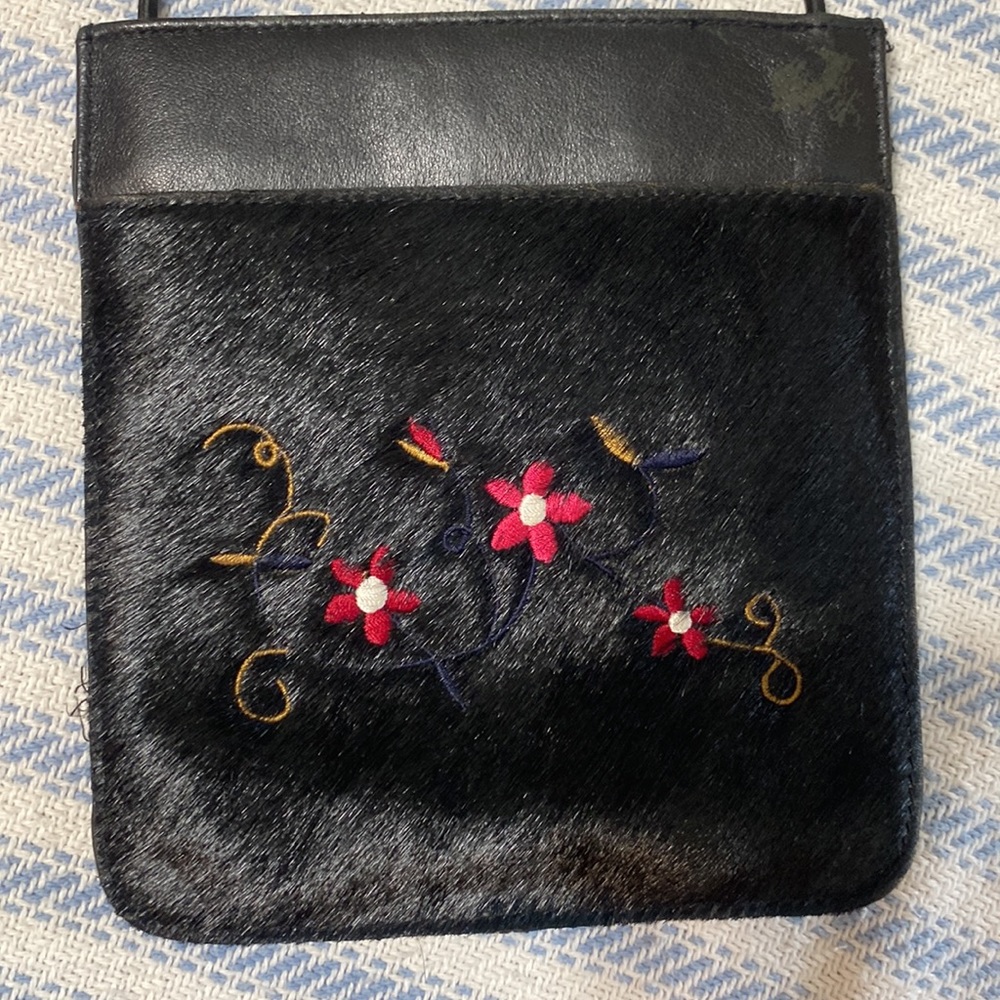 Crossbody tiny bag - Picture 4 of 4